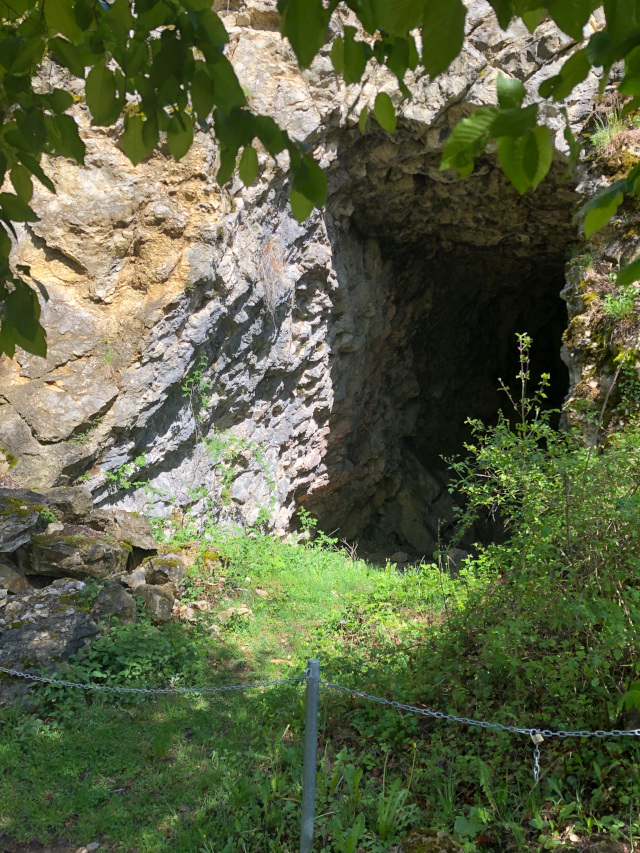 Das Heidewiibliloch